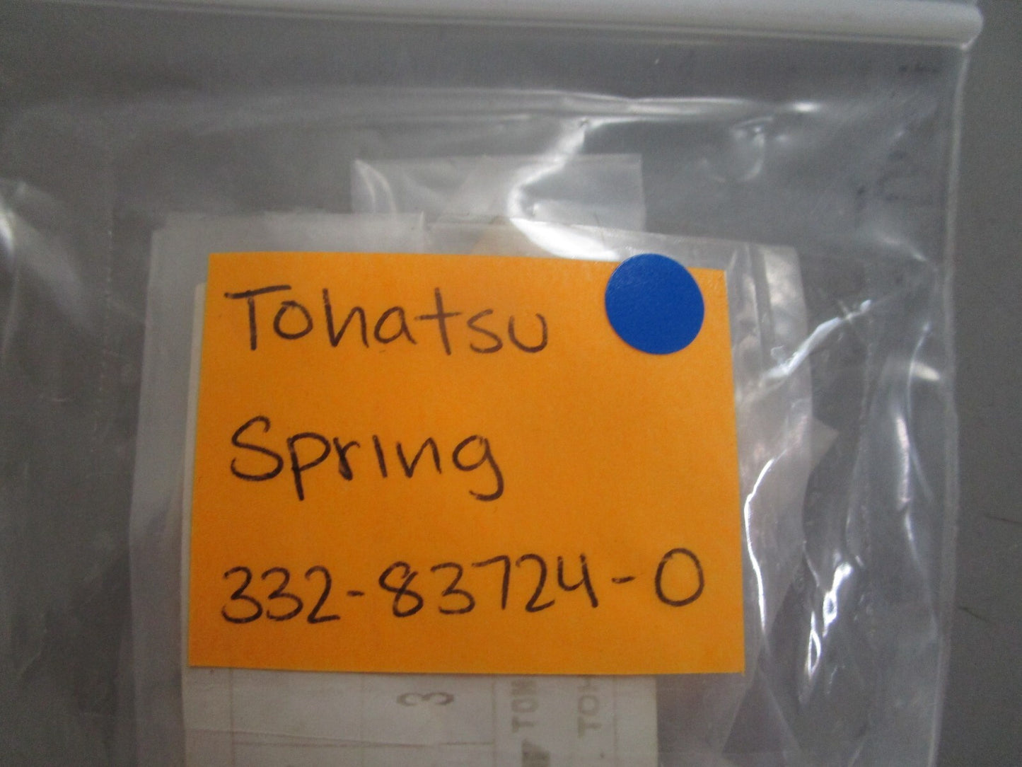 *NEW OEM* 0810 Tohatsu Spring 332-83724-0 332837240