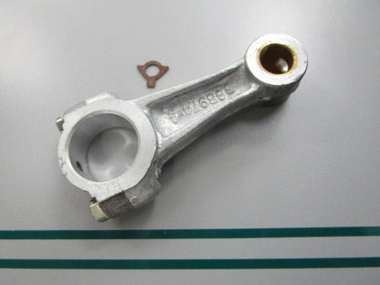 NEW OEM 388976 0388976 OMC Johnson Evinrude Connecting Rod 0810
