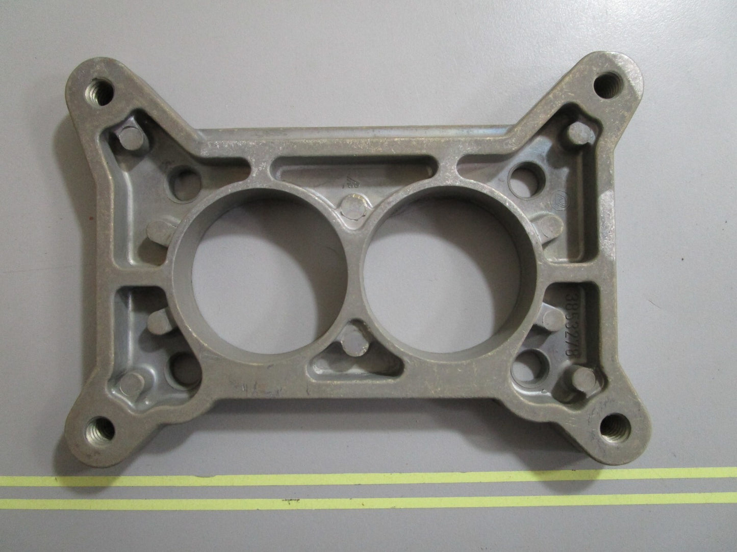 *NEW OEM* 0810 OMC Johnson Evinrude Adaptor 3853278