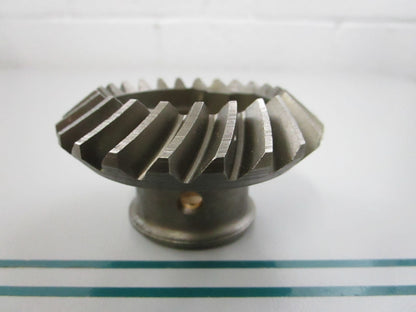 NEW OEM 377870 0377870 OMC Johnson Evinrude 23T Forward Gear 0810