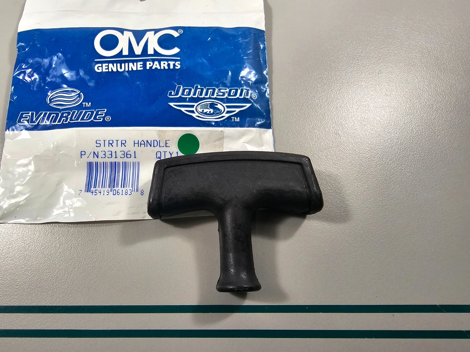 NEW OEM 331361 0331361 OMC Johnson Evinrude Starter Handle 0810