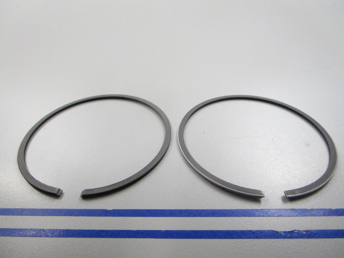 NEW OEM 12140-96301-000 Suzuki 2 Piston Ring Set 0810