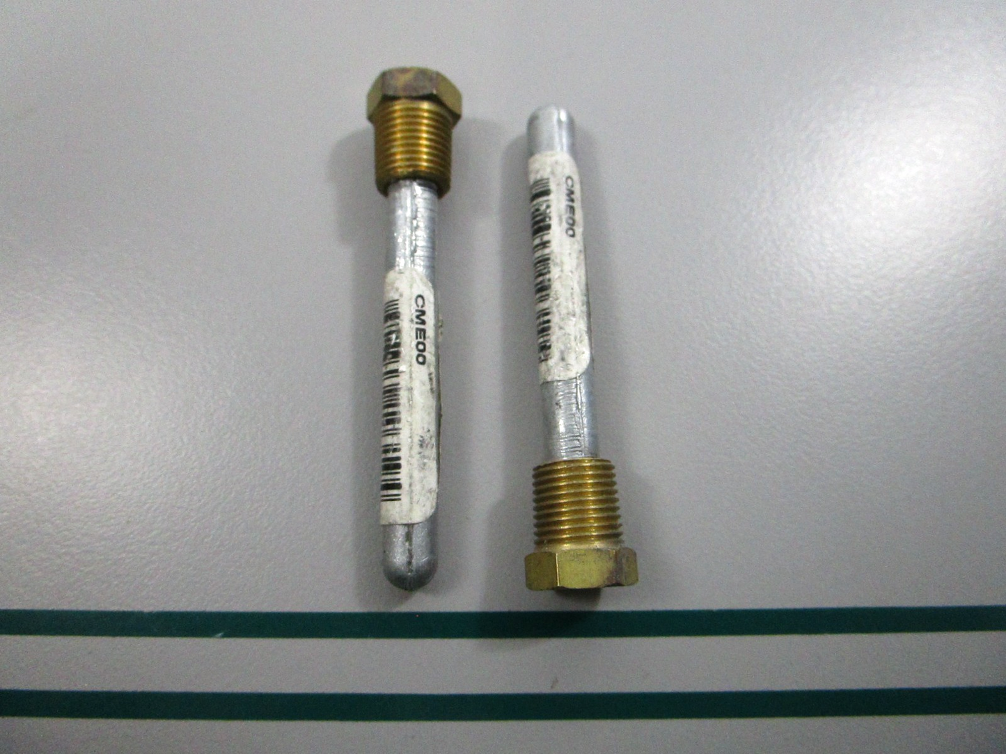 NEW (LOT OF 2) CME00 Replaces: 301069 Martyr Pencil Anode 0810
