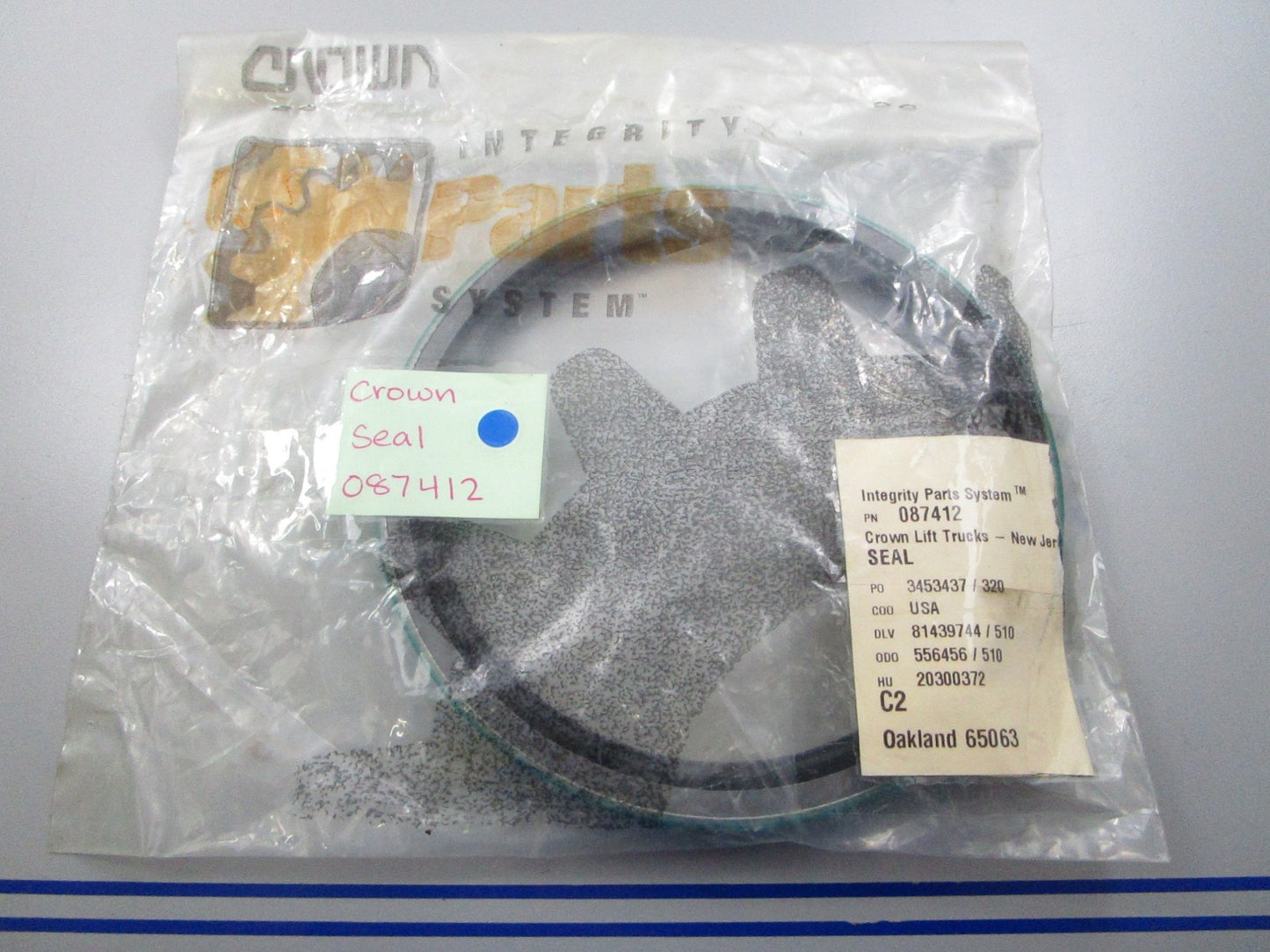 *NEW OEM* 0810 Crown Seal 087412
