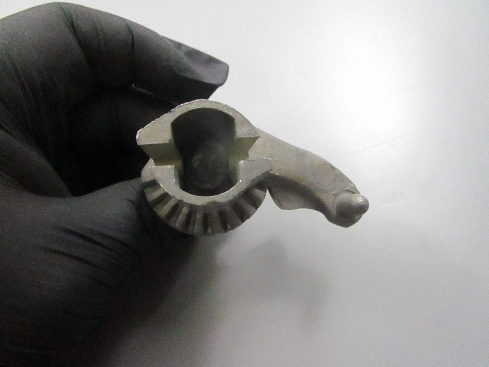 *NEW OEM* 0810 OMC Johnson Evinrude Gear Assembly 393943 0393943