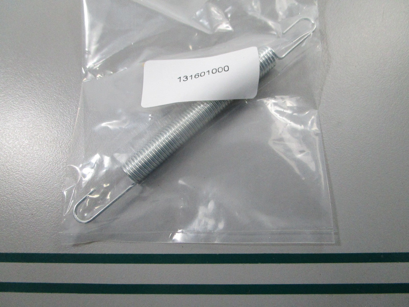 NEW OEM 131601000 Electrolux Idler Spring 0810