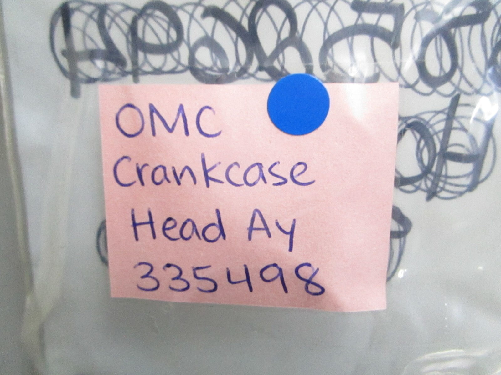 *NEW OEM* 0820 OMC Johnson Evinrude Crankcase Head 335498 0335498