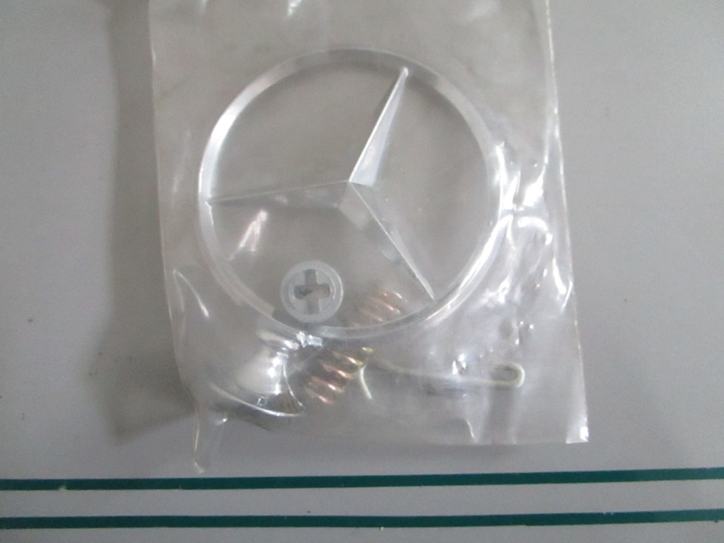 NEW OEM 1155860488 Mercedes-Benz Hood Star Repair Kit 0820