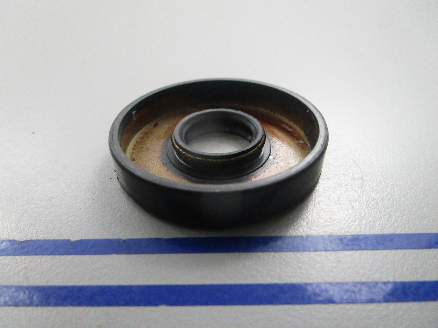 NEW OEM 26-82237M Mercury Quicksilver Seal 0810