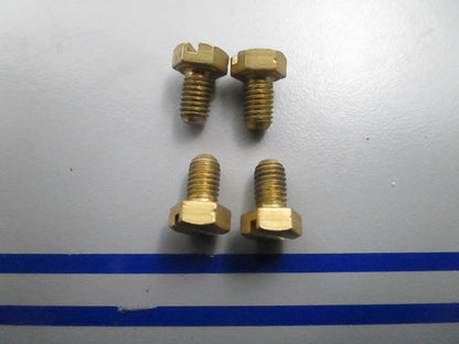 *NEW OEM* (LOT OF 4) 0810 Volvo Penta Screw 841693