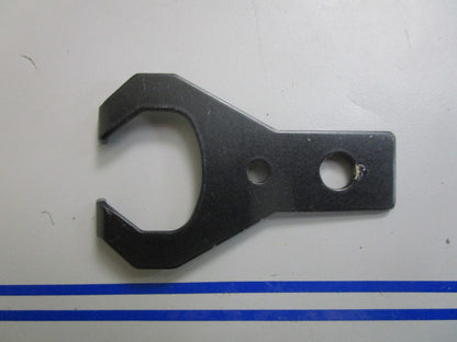 *NEW OEM* 0810 Volvo Penta Bracket 853039