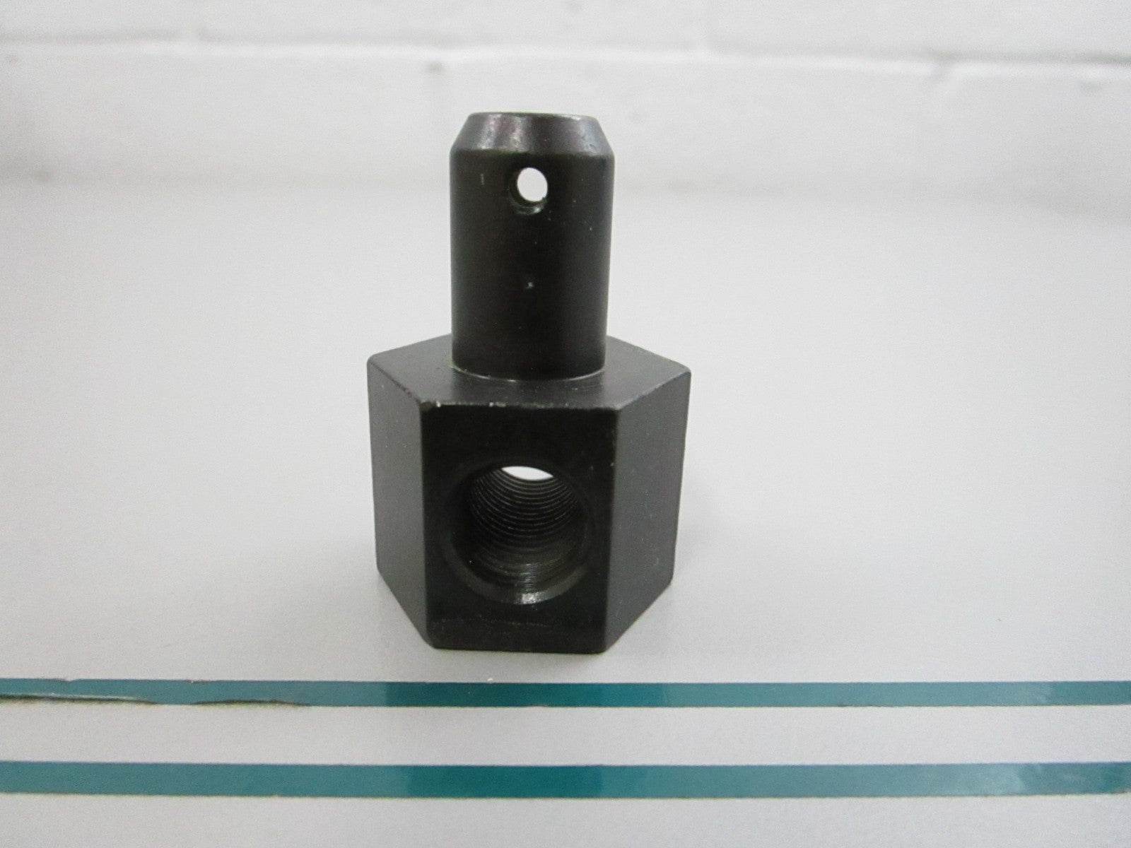 NEW OEM 76185-752-830 Honda Pin 0810