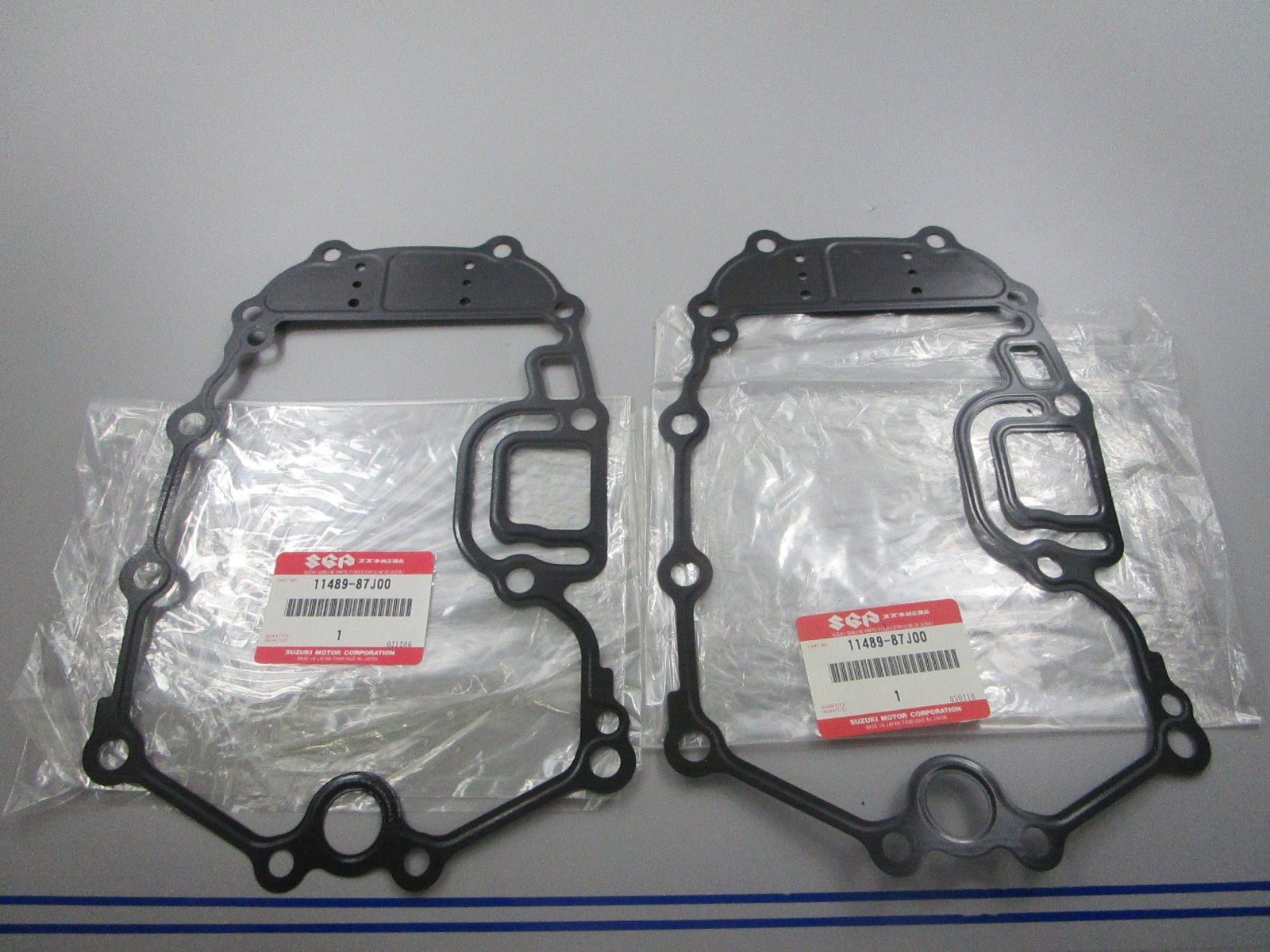 NEW OEM (LOT OF 2) 11489-87J00 Suzuki Oil Pan Gasket 0810