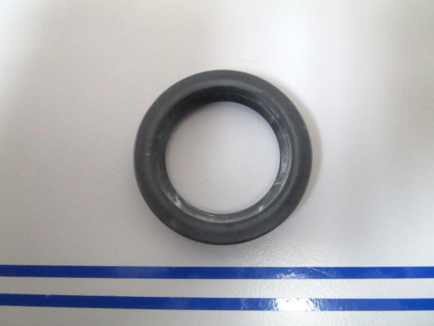 NEW OEM 897426 Volvo Penta Sealing Ring 0810
