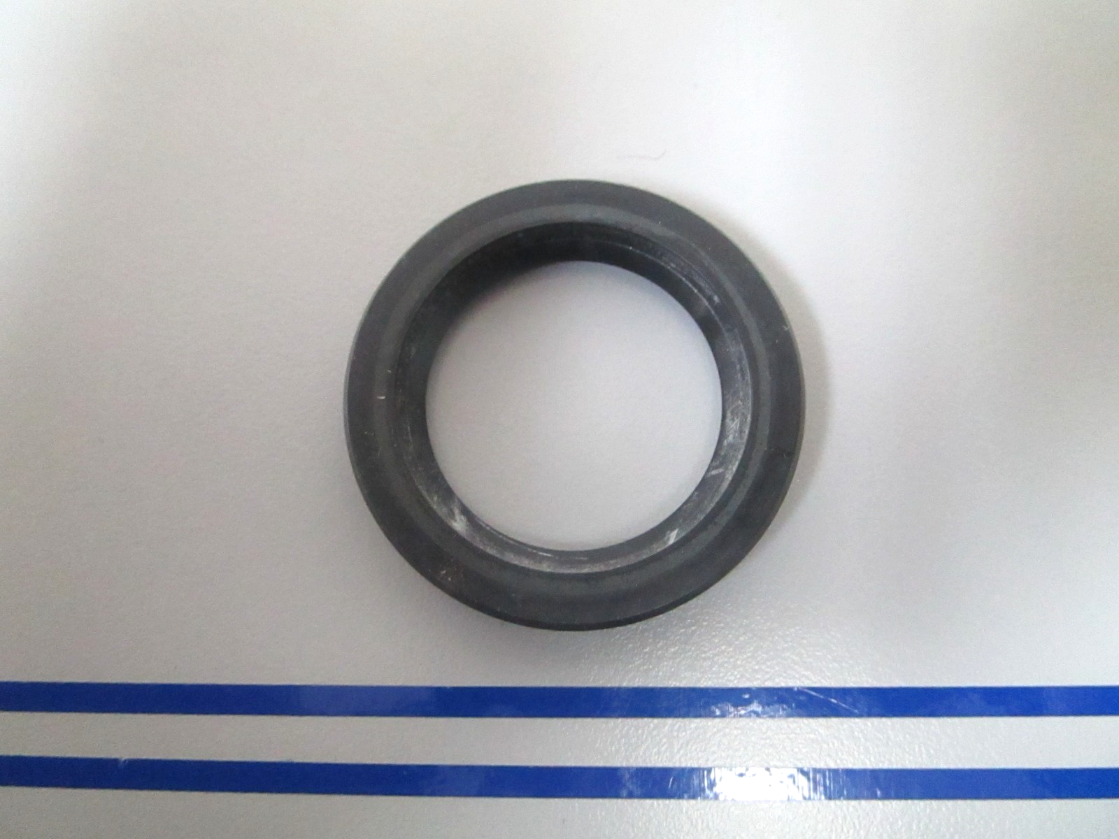 NEW OEM 897426 Volvo Penta Sealing Ring 0810