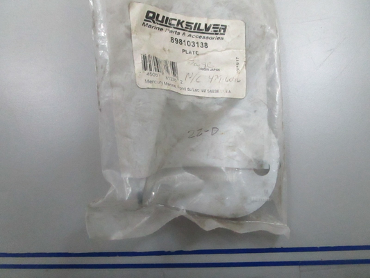 *NEW OEM* 0810 Mercury Quicksilver Plate 898103138