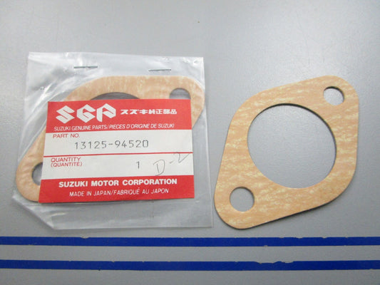 NEW OEM (LOT OF 2) 13125-94520 Suzuki Carburetor Gasket 0810