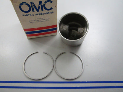 *NEW OEM* 0810 OMC Johnson Evinrude Piston 396572 0396572