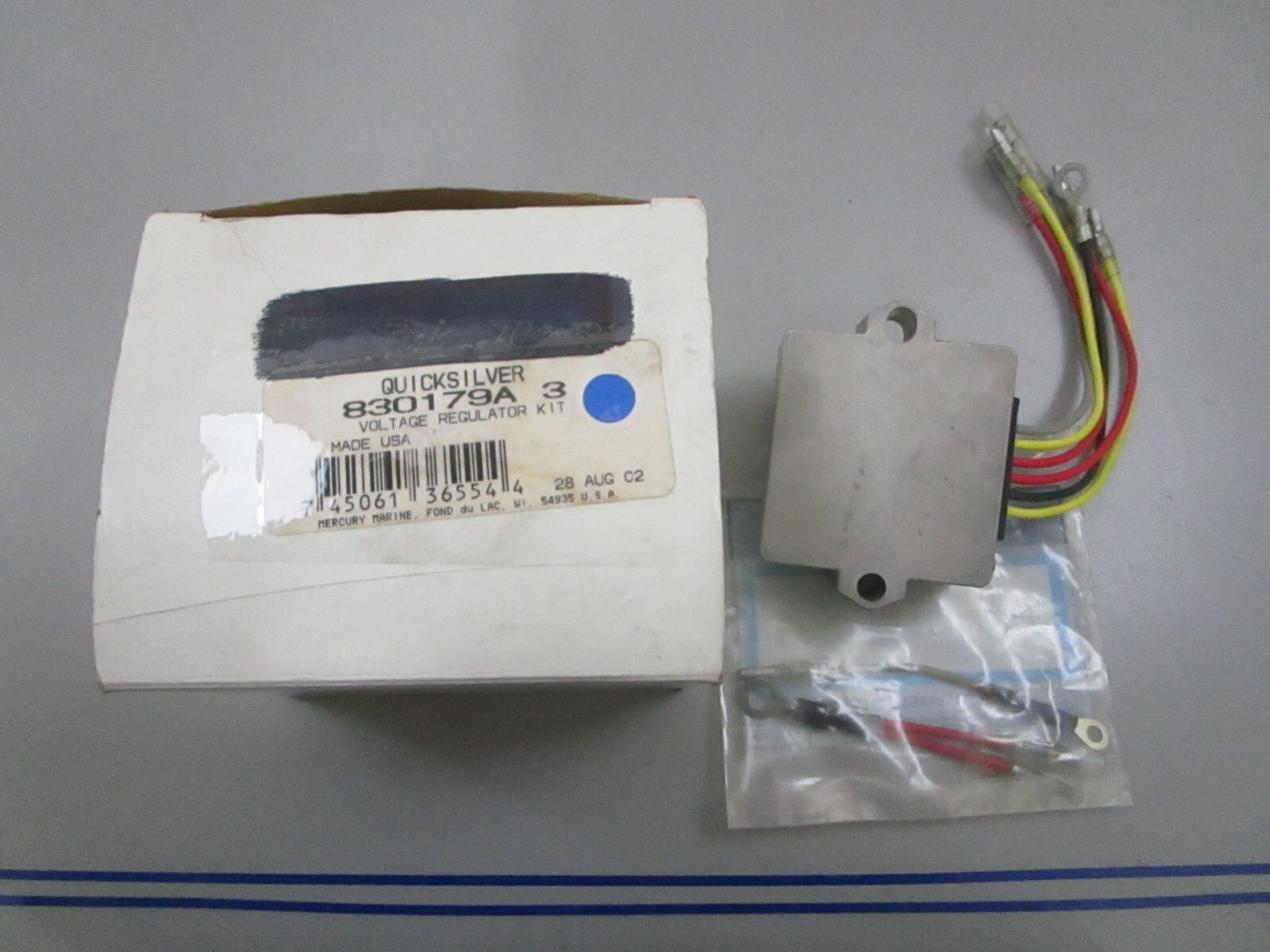 *NEW OEM* 0810 Mercury Quicksilver Voltage Regulator Kit 830179A 3