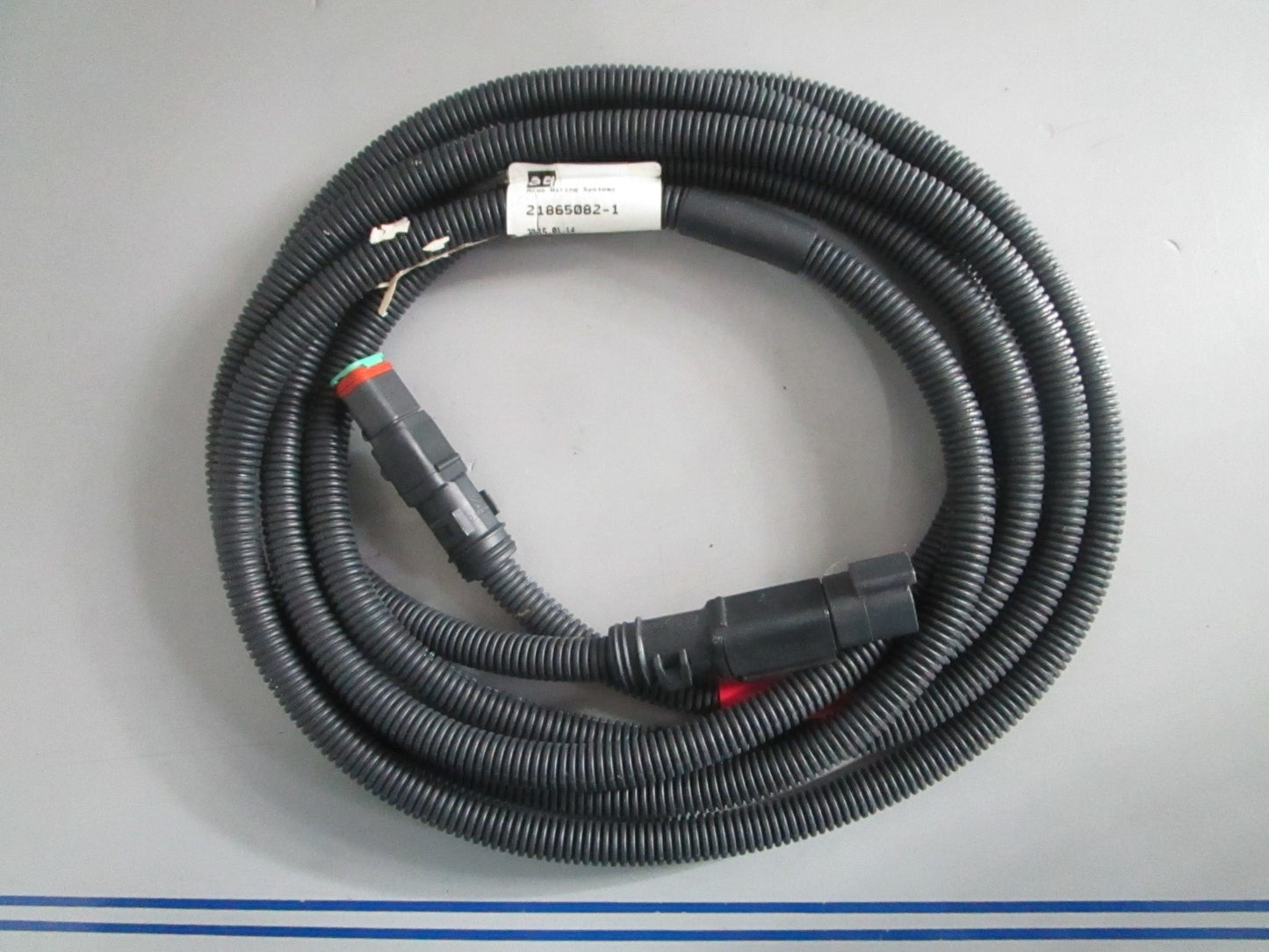 NEW OEM Volvo Penta 21865082 Cable 0820