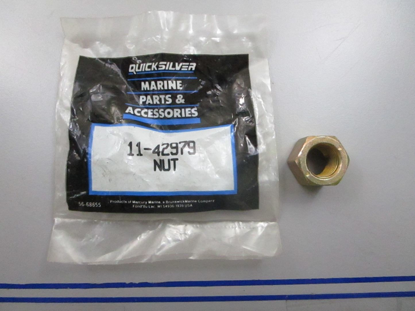 *NEW OEM* 0810 Mercury Quicksilver Nut 11-42979
