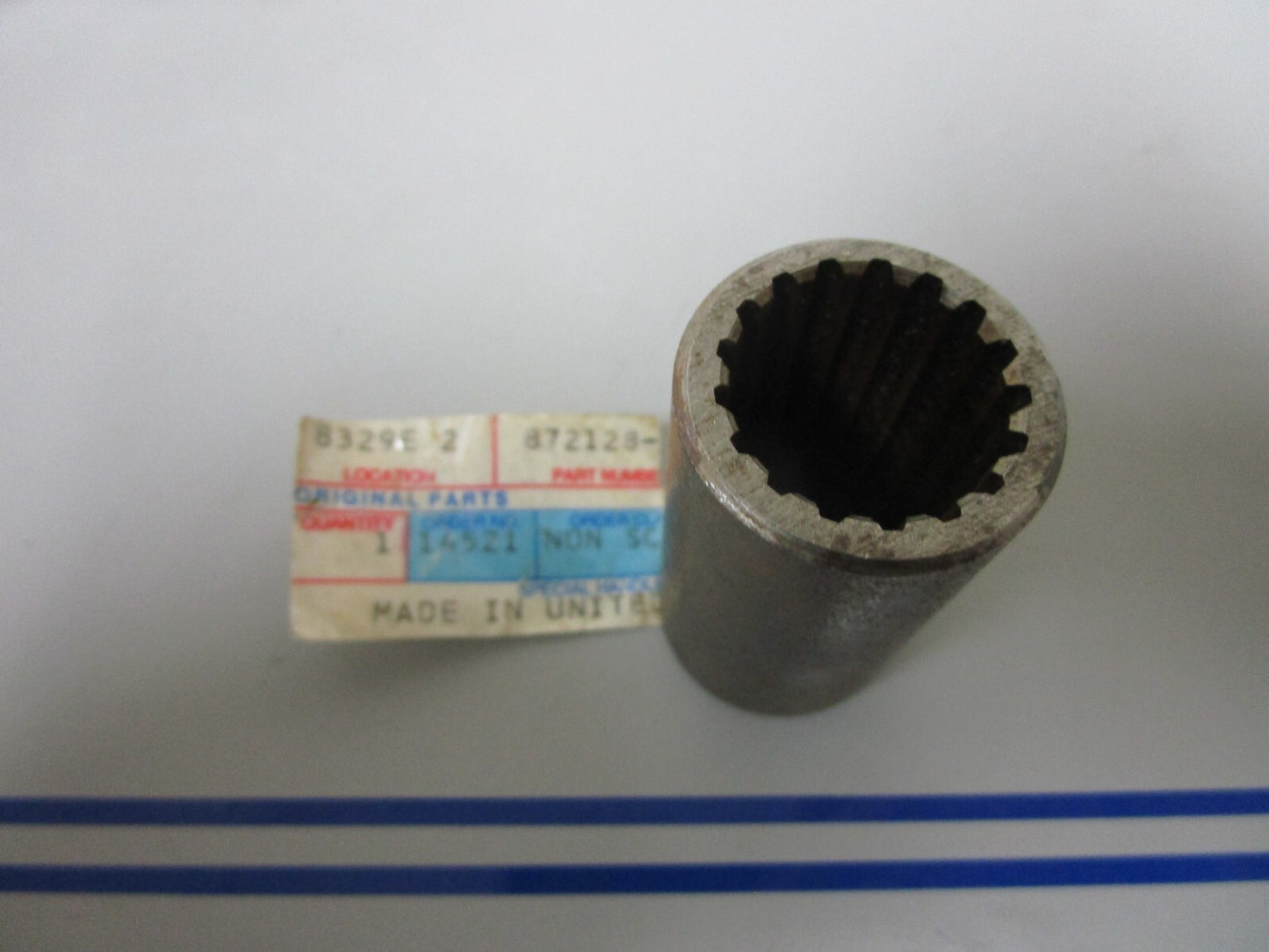 *NEW OEM* 0720 Volvo Penta Splined Sleeve 872128