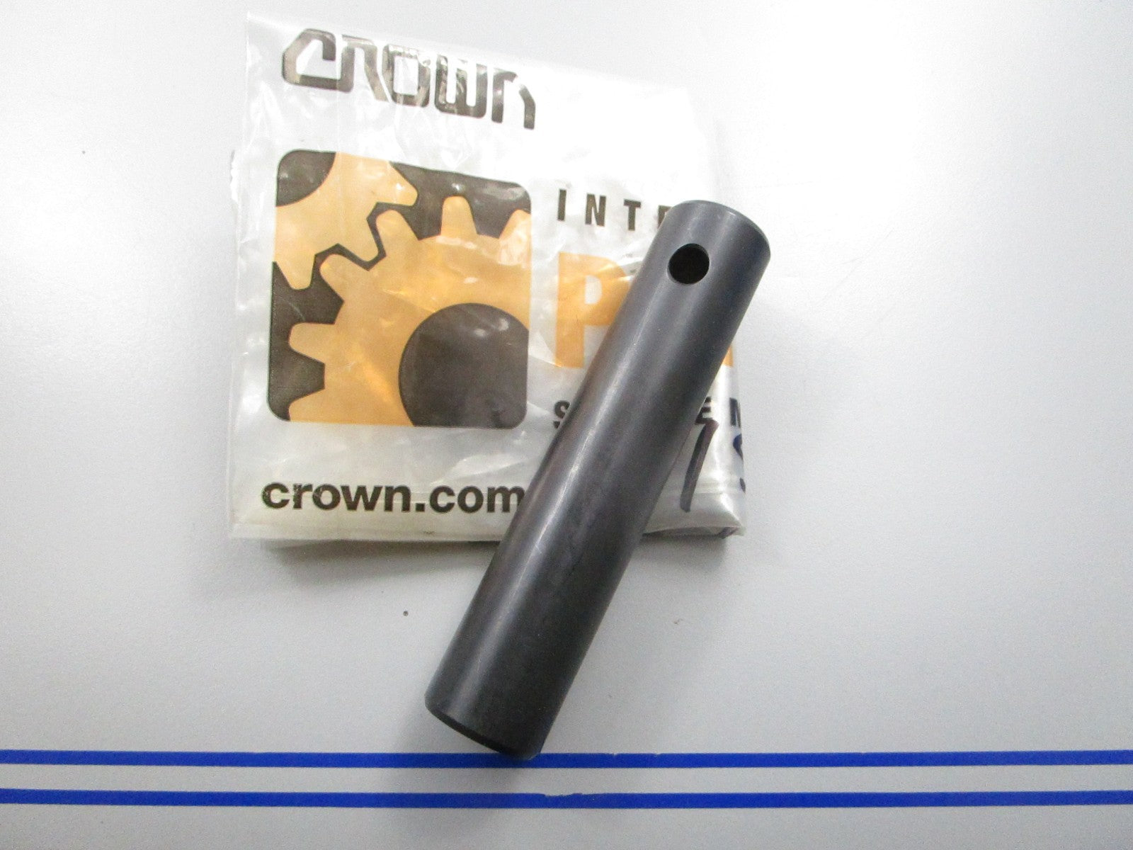 *NEW OEM* 0810 Crown Axle 115515