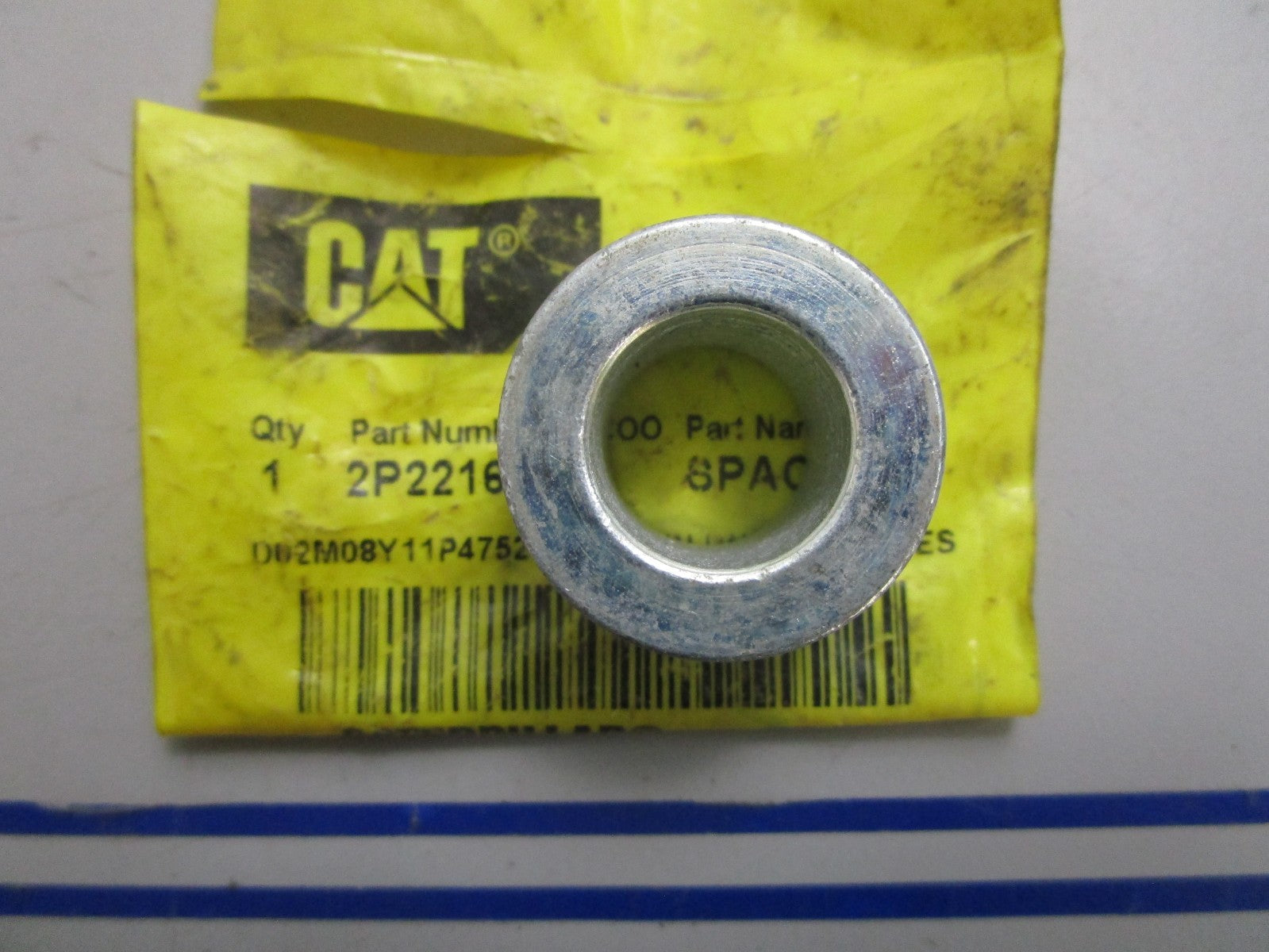 *NEW OEM* 0820 CAT Spacer 2P-2216