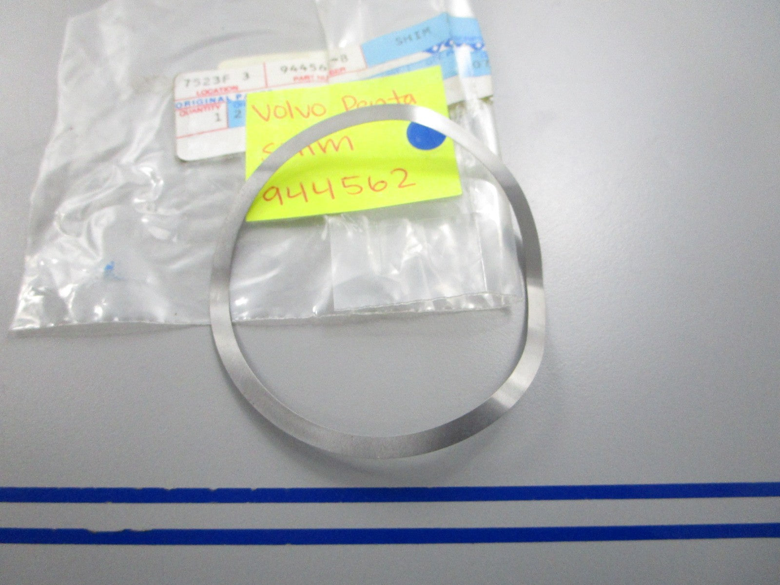 NEW OEM 944562 Volvo Penta Shim 0810