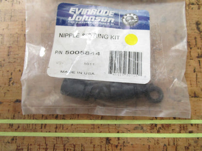 *NEW OEM* 0810 OMC Johnson Evinrude Nipple & O-Ring Kit 5005844