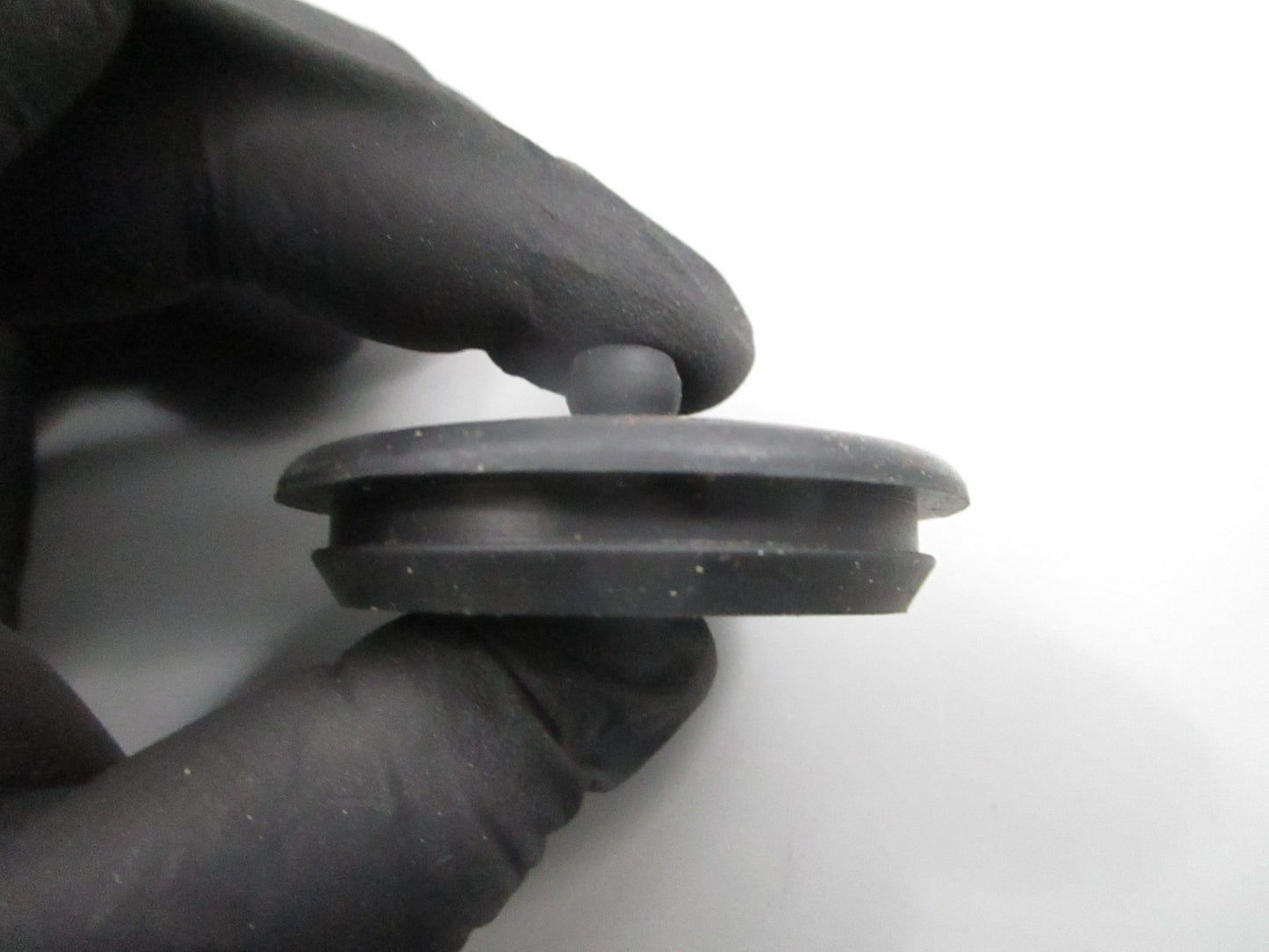 *NEW OEM* 0810 Honda Chain Peep Hole Cap 40529-958-010