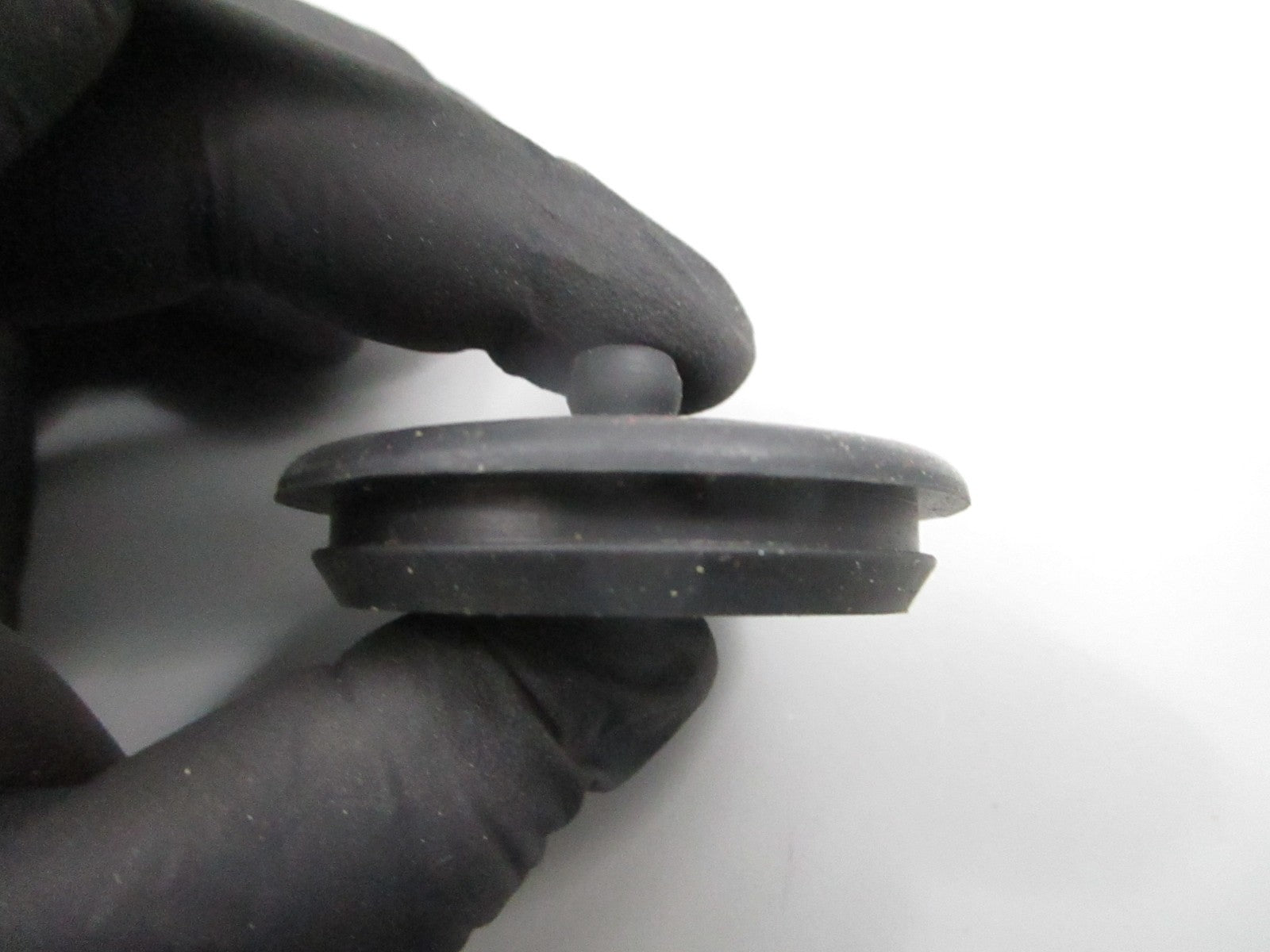 *NEW OEM* 0810 Honda Chain Peep Hole Cap 40529-958-010