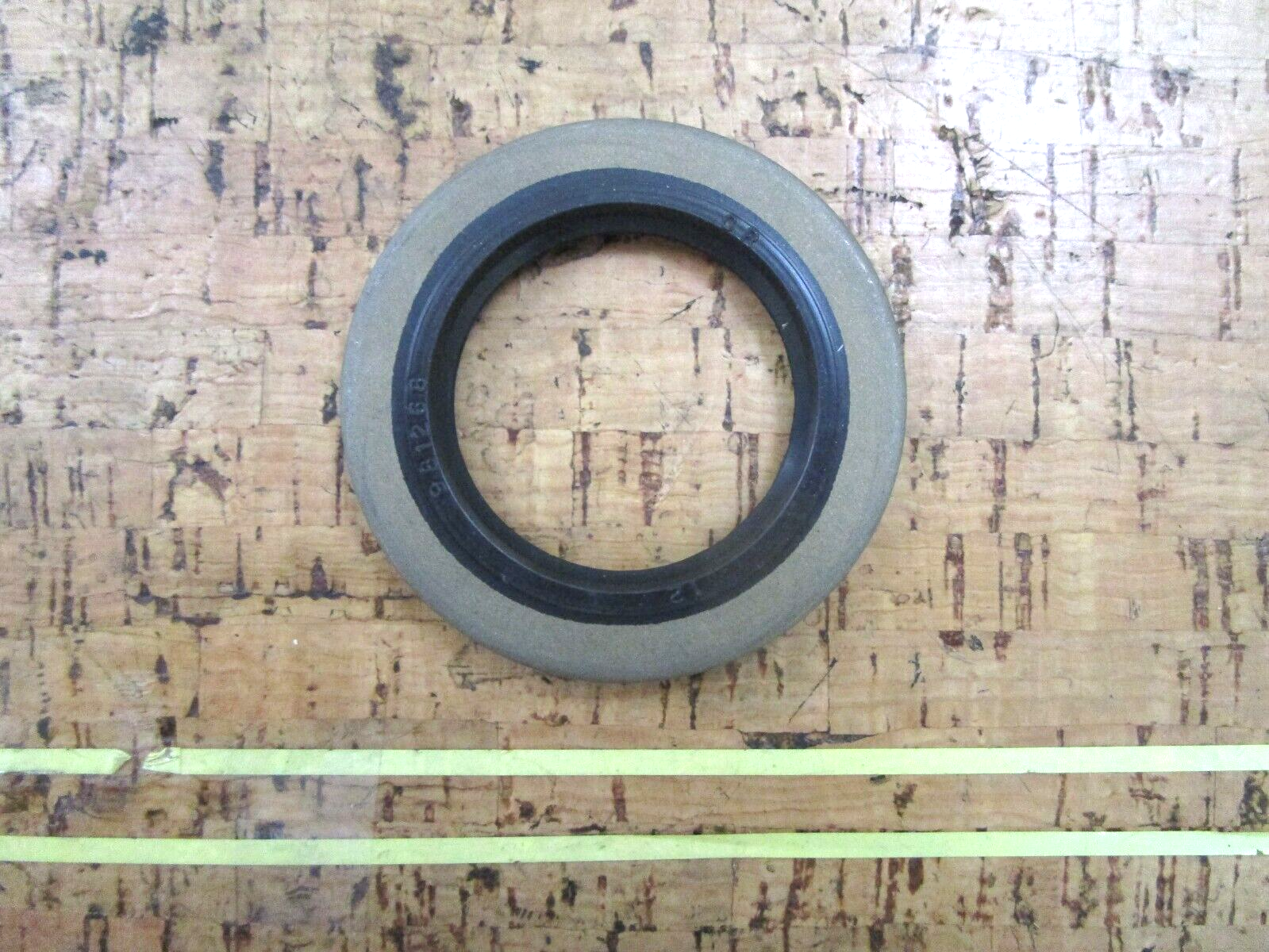 *NEW OEM* 0750 OMC Johnson Evinrude SEAL 981268 0981268