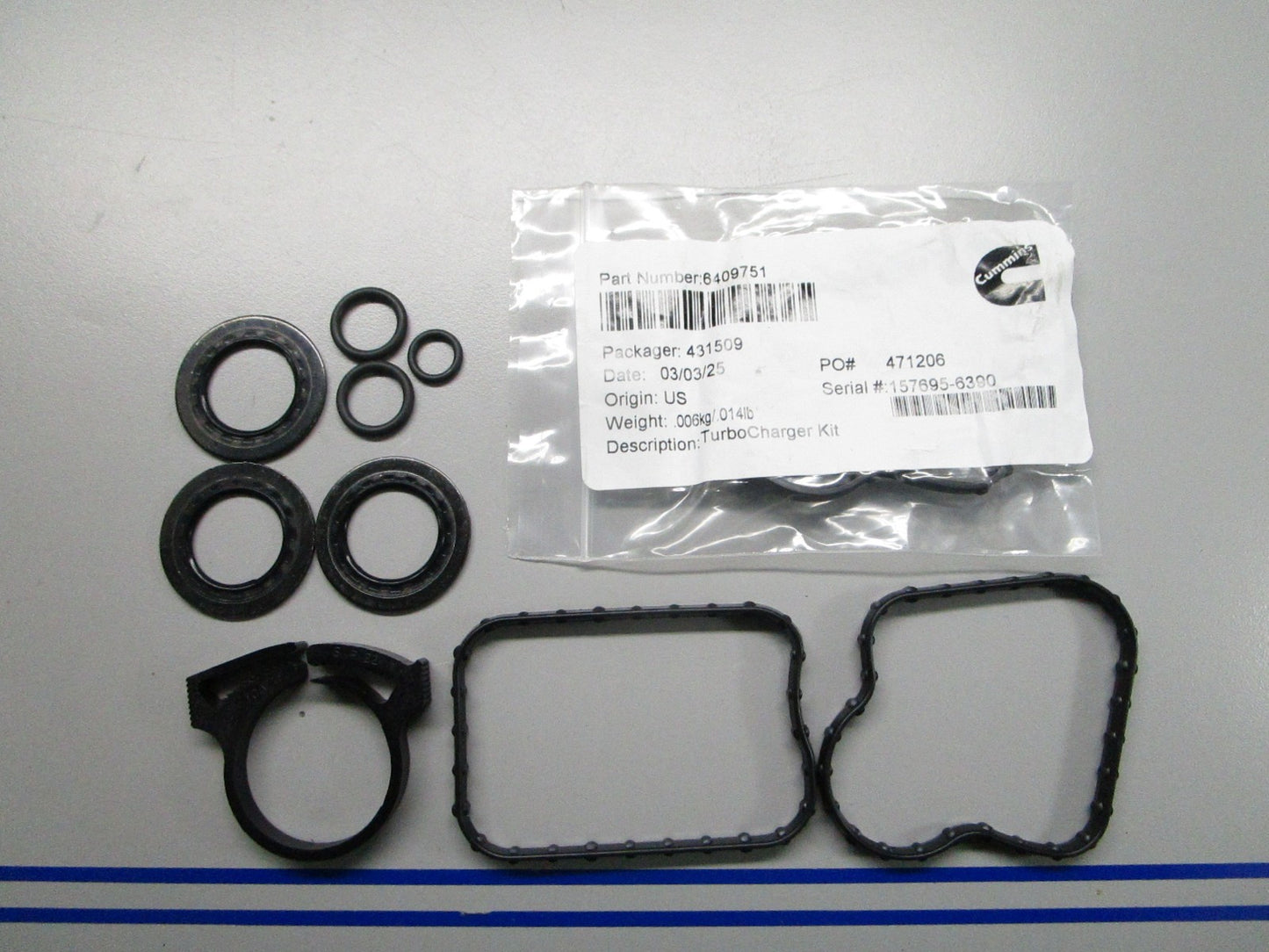 *NEW OEM* 0810 Cummins Turbocharger Kit 6606815