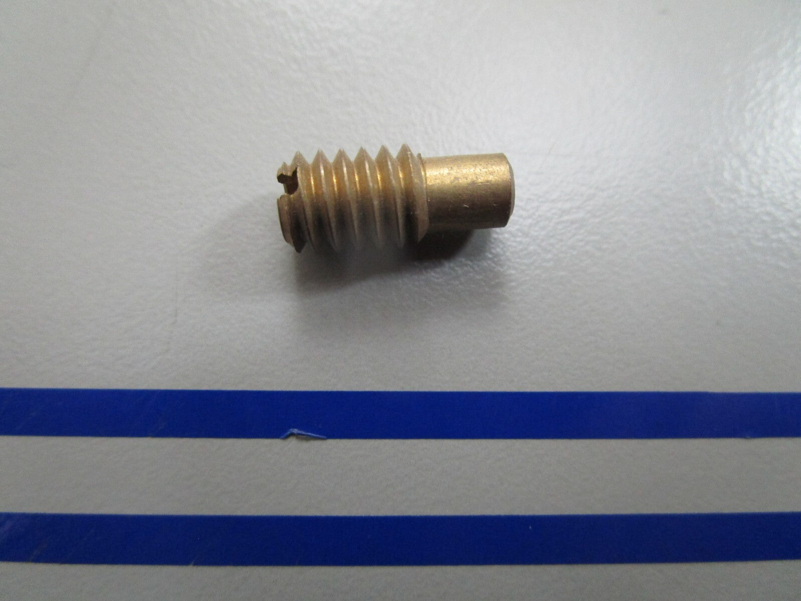 *NEW OEM* 0820 OMC Johnson Evinrude .065 Orifice (65D) 327541 0327541