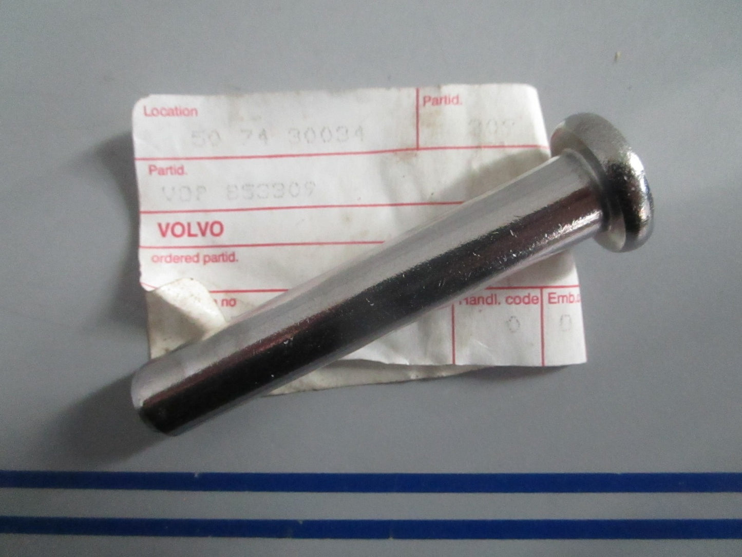 NEW OEM 853309 Volvo Penta Clevis Pin 0820