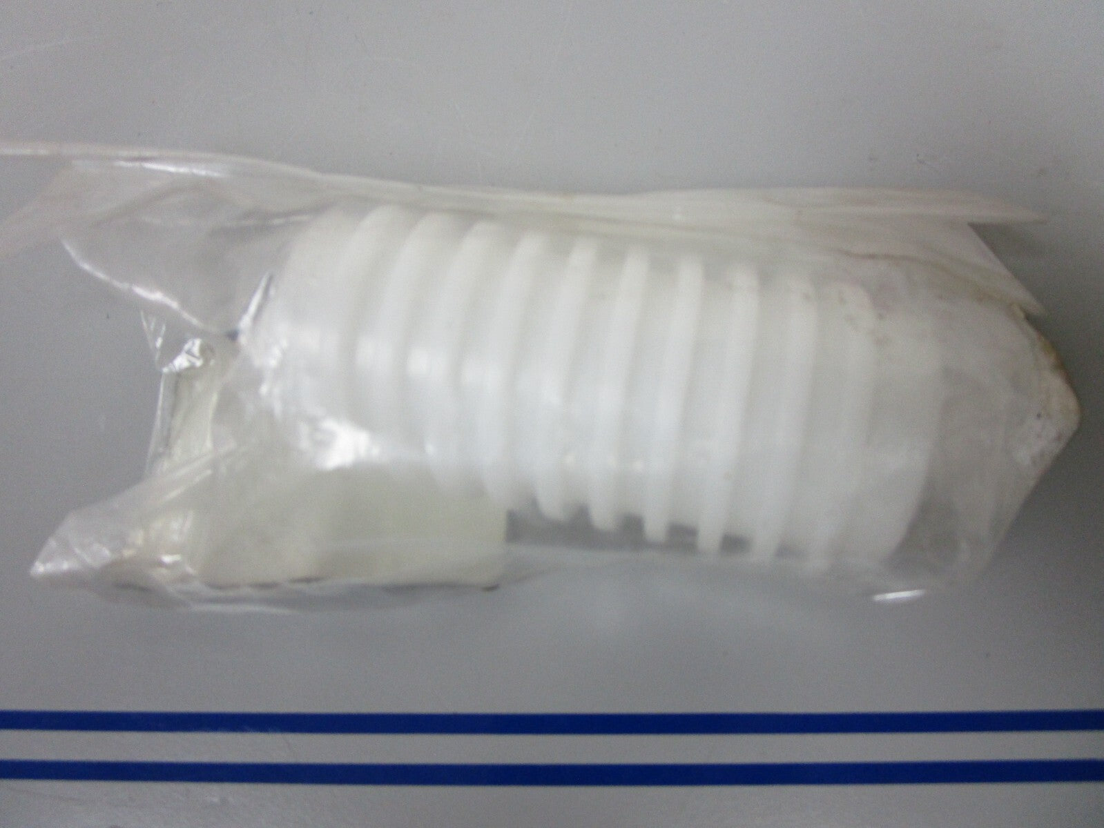 *NEW OEM* 0810 OMC Johnson Evinrude Drive Shaft Collar 5032553