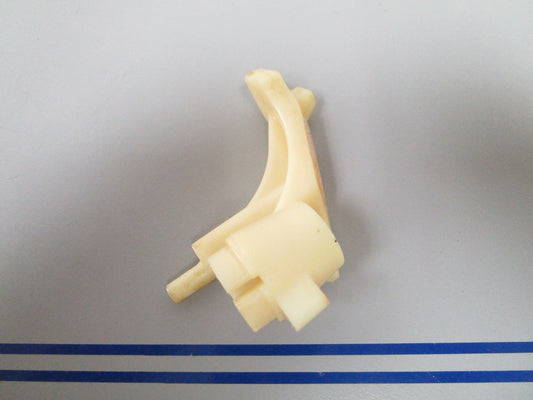 NEW OEM 317657 0317657 OMC Johnson Evinrude Lever 0720