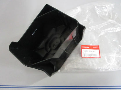 *NEW OEM* 0820 Honda Air Filter Cover 17231-ZE3-W01