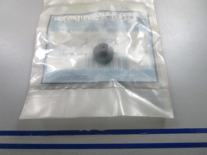 *NEW OEM* 0810 Mercury Quicksilver Bumper 269011