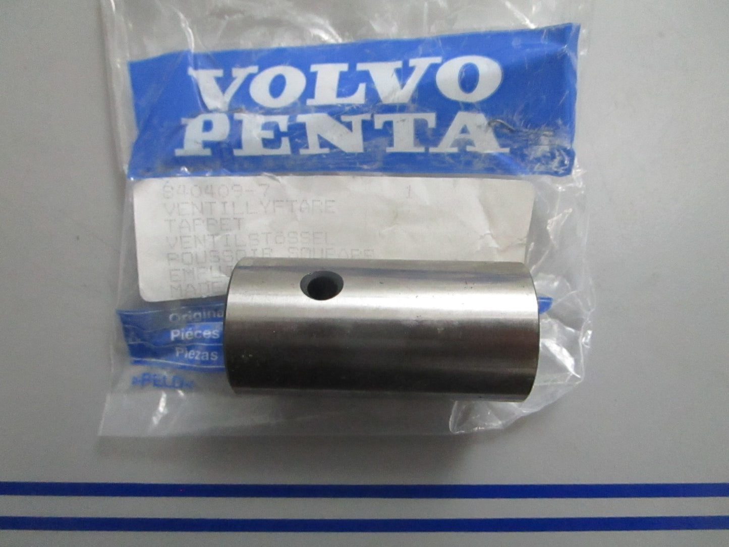 *NEW OEM* 0820 Volvo Penta Tappet 840409