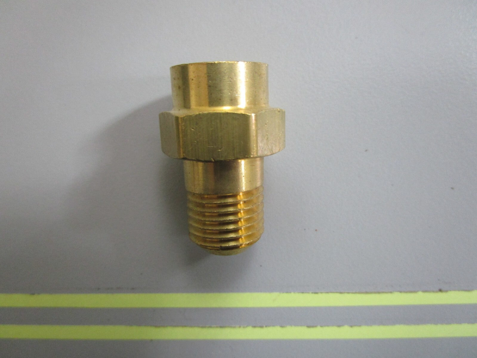 *NEW OEM* 0820 Volvo Penta Fitting 3593583