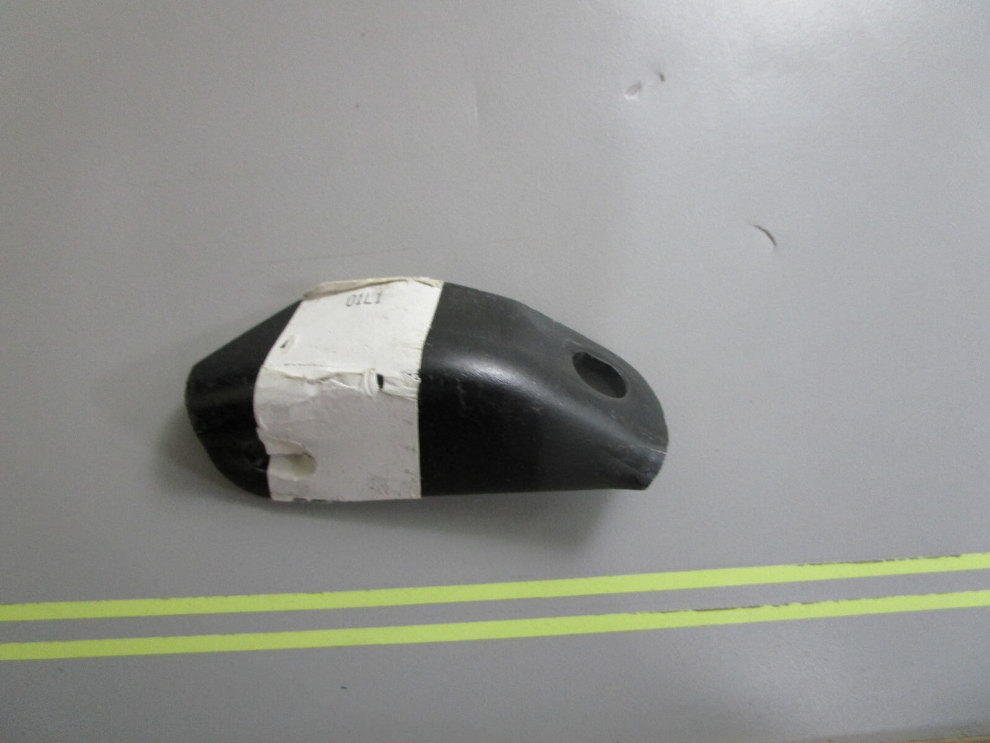 *NEW OEM* 0810 Mercury Quicksilver Brace 89057