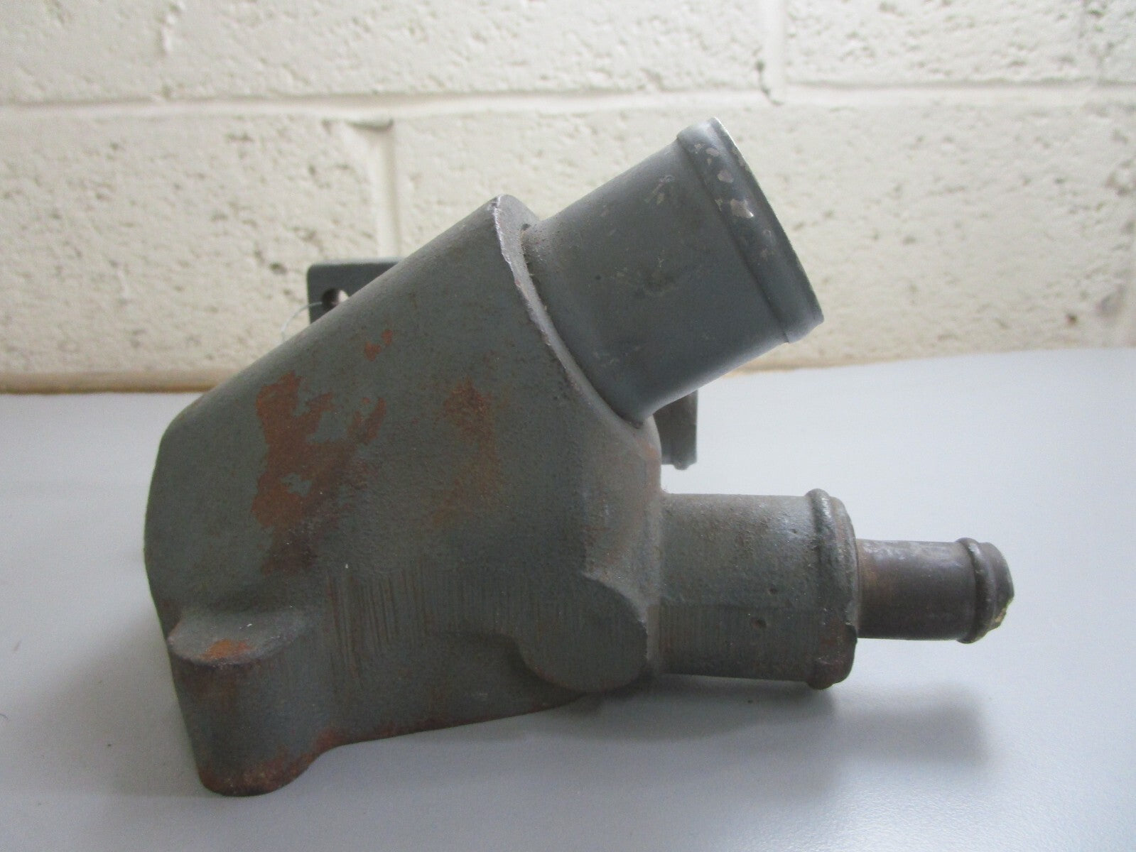 *NEW* 0820 Barr Lower Thermostat Housing MC-29-63588