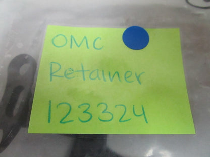 *NEW OEM* 0810 OMC Johnson Evinrude Retainer 123324 0123324