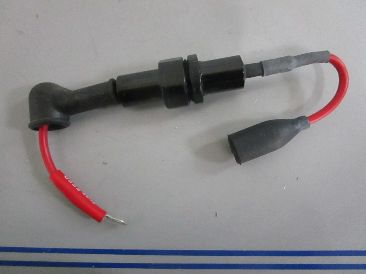 NEW OEM 850970 Volvo Penta Fuse 0820
