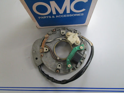 *NEW OEM* 0820 OMC Johnson Evinrude Charge Coil & Plate Assy 582413 0582413