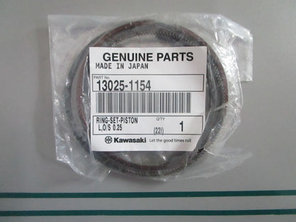 NEW OEM 13025-1154 Kawasaki Piston Ring Set 0820