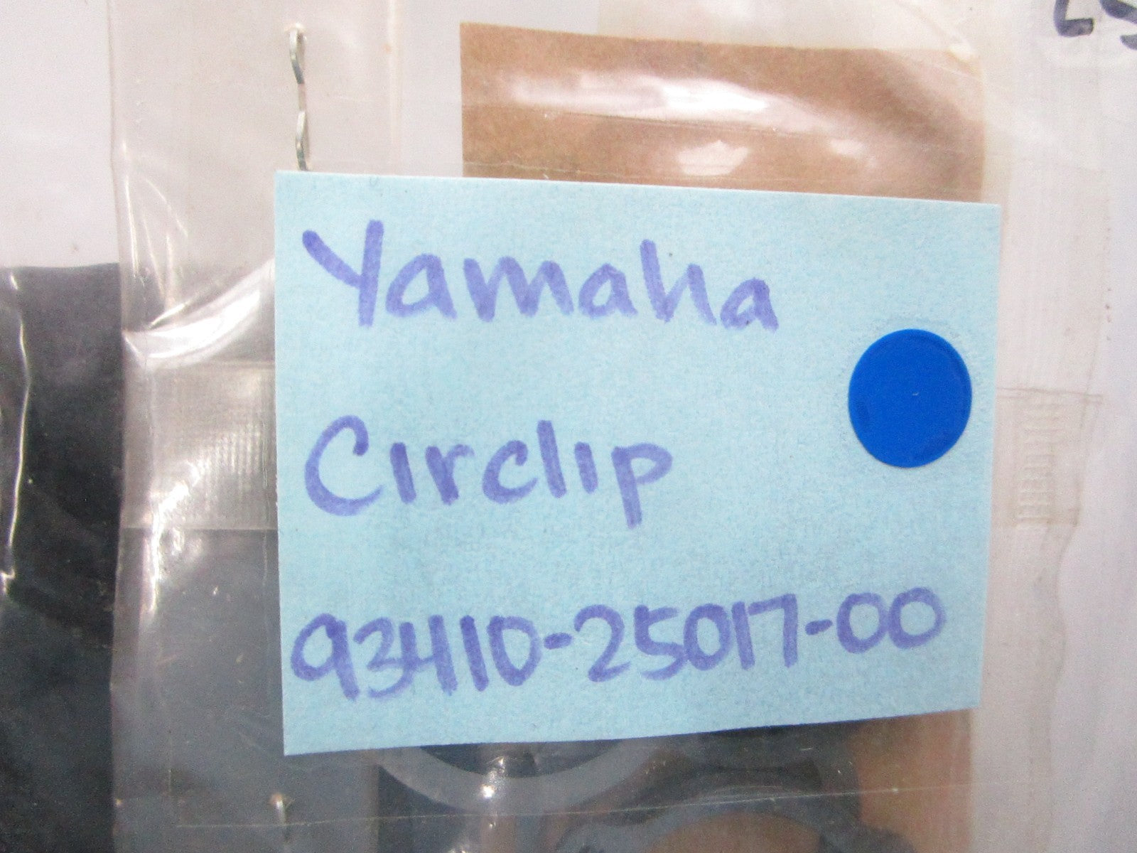 NEW OEM (LOT OF 5) 93410-25017-00 Yamaha Circlip 0810