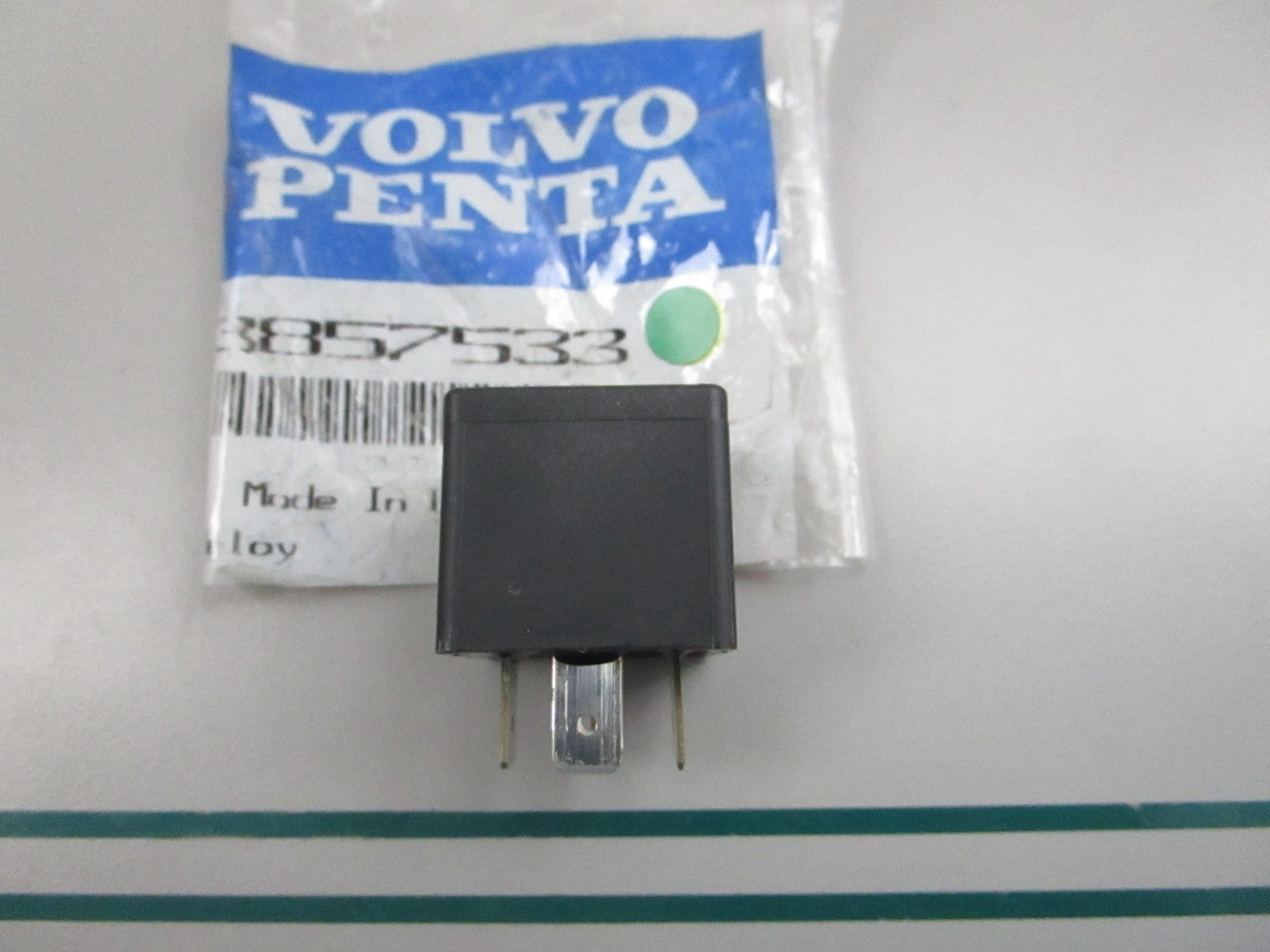 NEW OEM 3857533 Volvo Penta Relay 0810